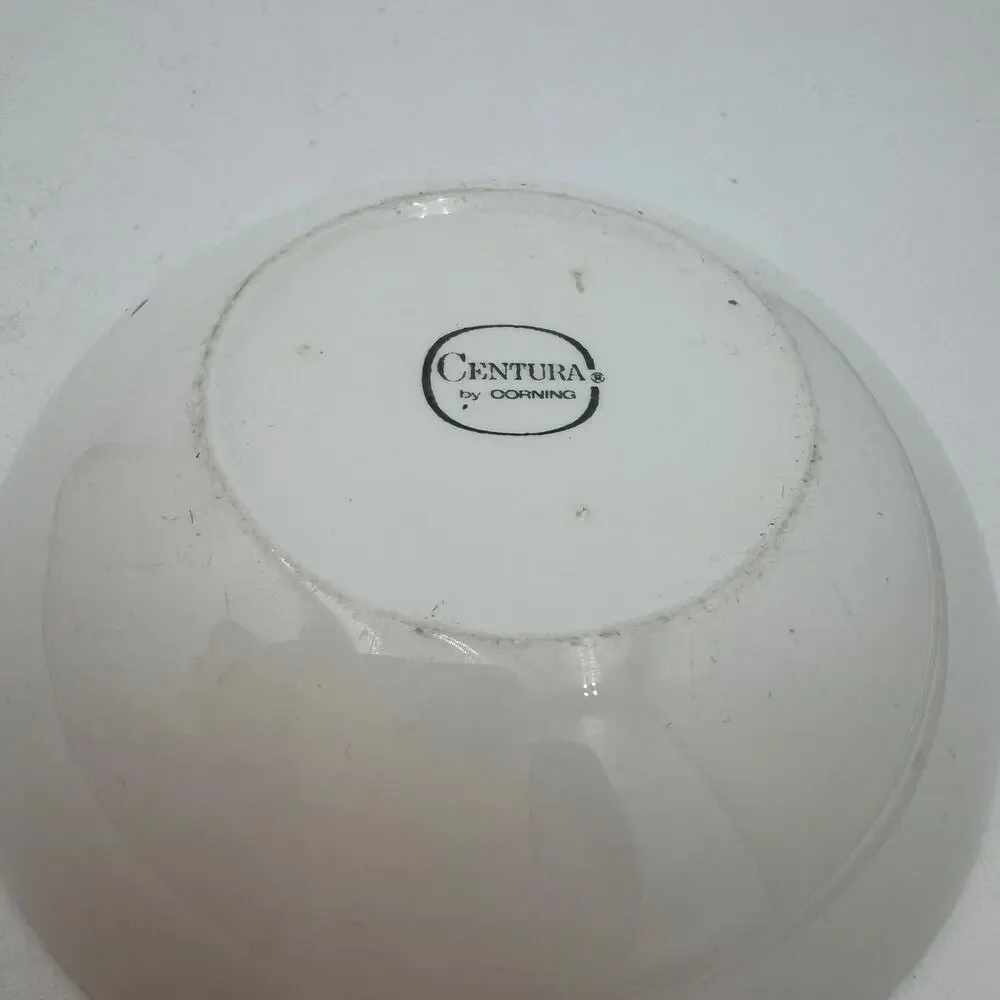 Vintage Place Bowl in Centura White by Corning Fruit Berry Dessert 1960s 5.25